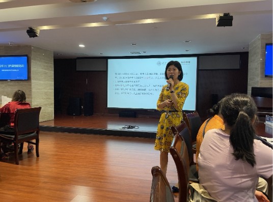 “強化崗位技能，培養業務人才” ——湖南發展養老聯合湖南中醫藥大學護理學院組織開展養老護理員專題培訓